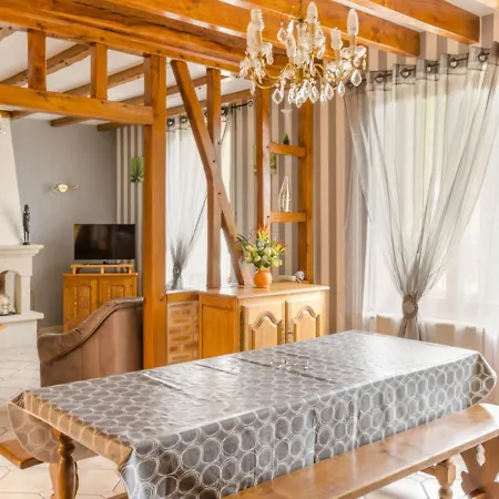 Maizières-la-grande-paroisse, 3 Pièces, 4 Personnes - Fr-1-543-26 *